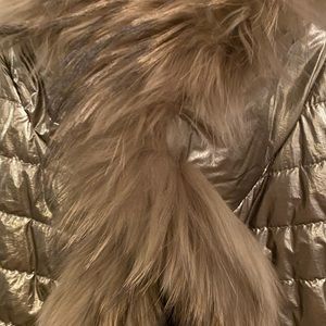 365 Days Gold And Fur Vest Size 